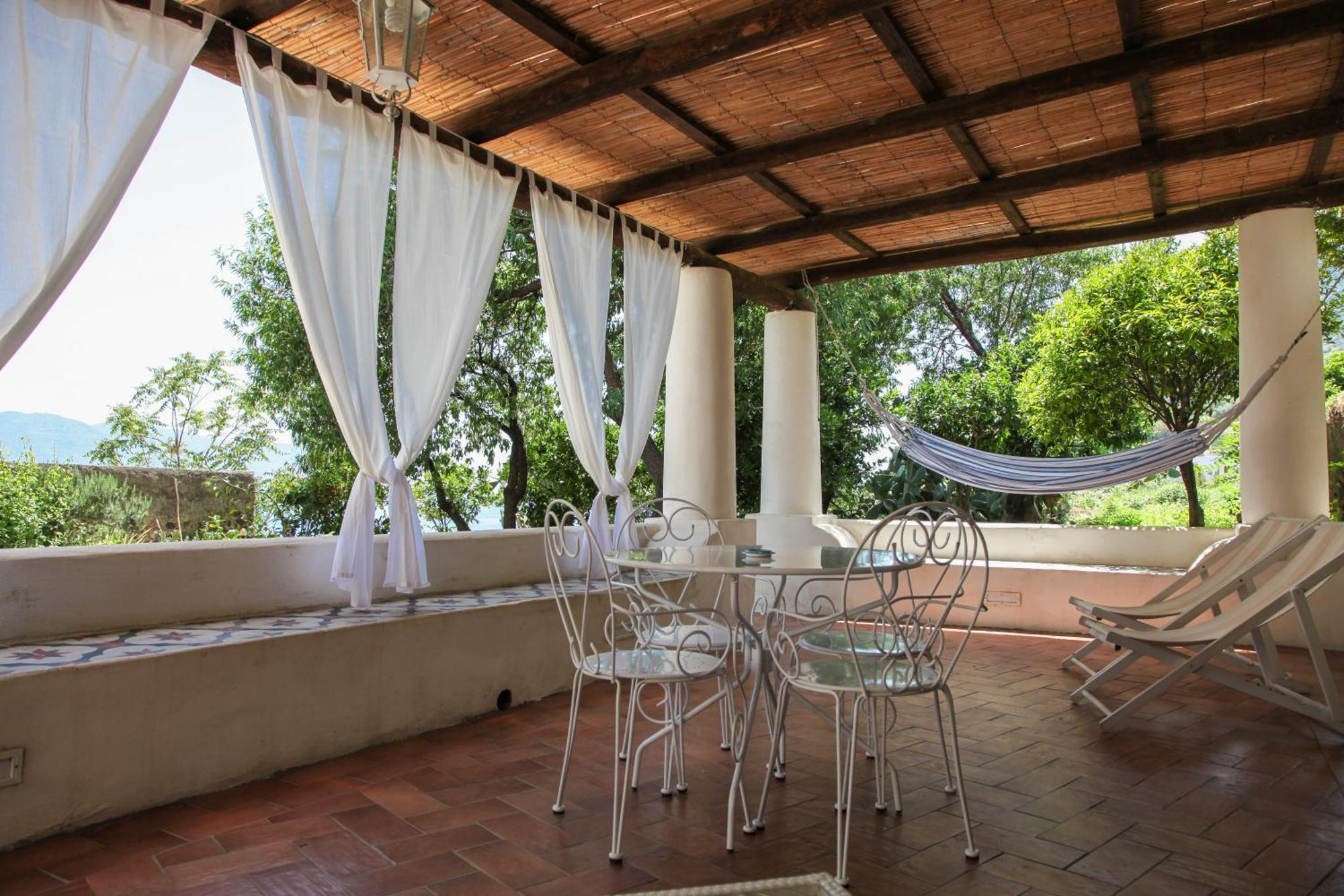Da Marusca Apartment Santa Marina Salina Bilik gambar