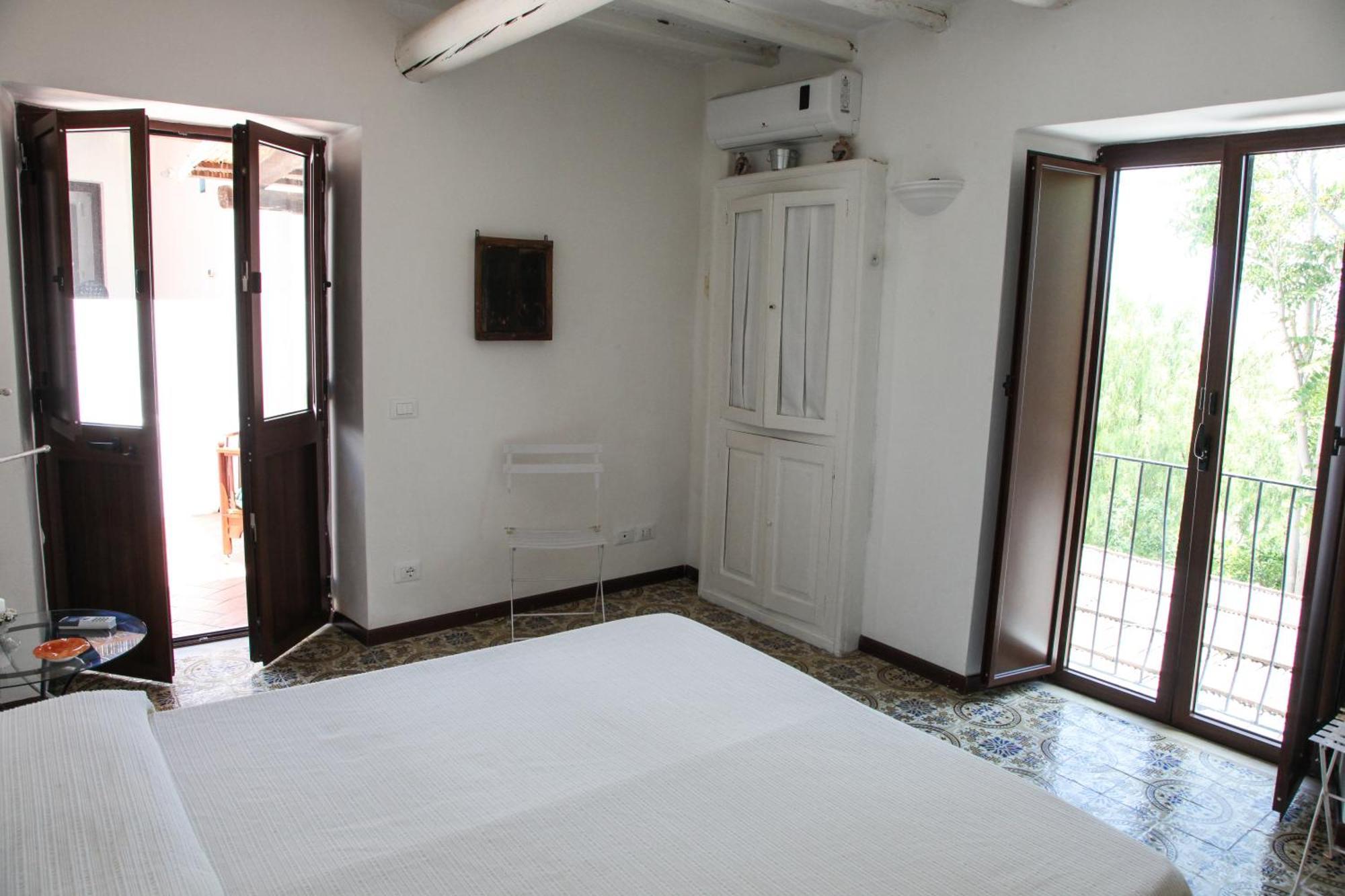 Da Marusca Apartment Santa Marina Salina Bilik gambar